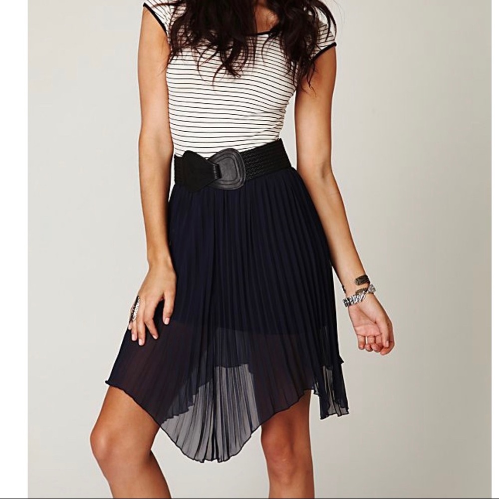 Free People Navy Pleated Skirt Medium